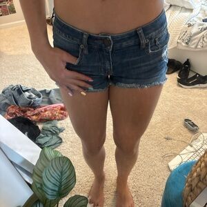 Vintage American eagle low rise short shorts